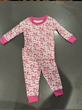 NWOT Lake two piece pajama set